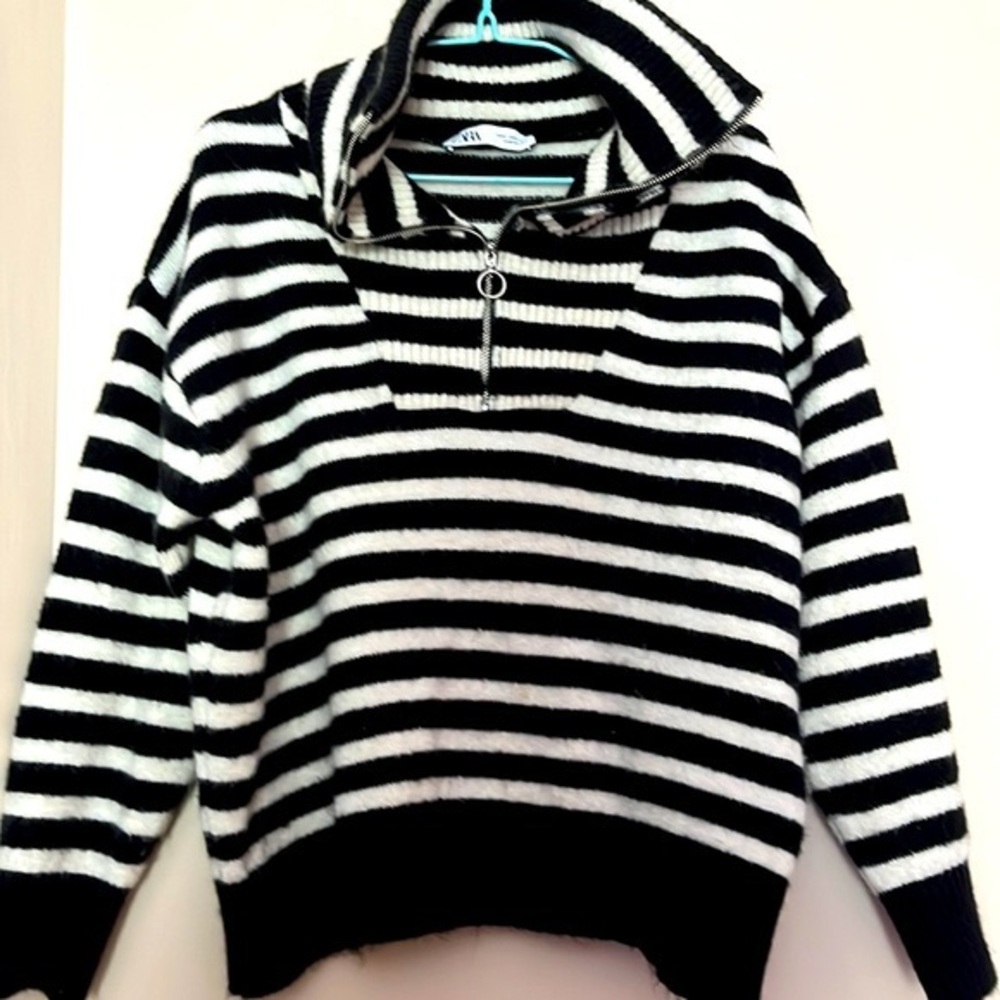 Zara stripped knit sweater